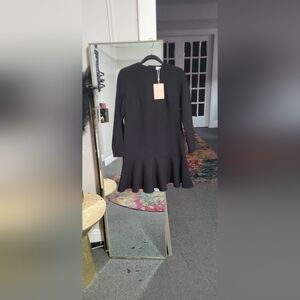 Chic Long Sleeve Black Dress